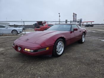 1992 CHEVROLET CORVETTE 5.7L- 8CYL – 2DR Hatchback.