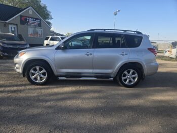 2011 TOYOTA RAV4 Limited.