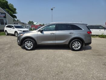 2017 KIA SORENTO LX