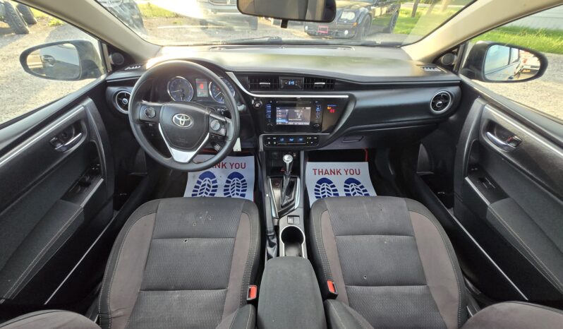 2019 TOYOTA COROLLA LE full