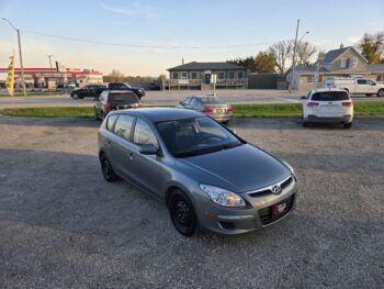 2010 HYUNDAI ELENTRA TOURING GL