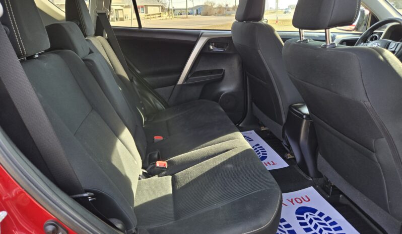 2014 TOYOTA RAV4 XLE full