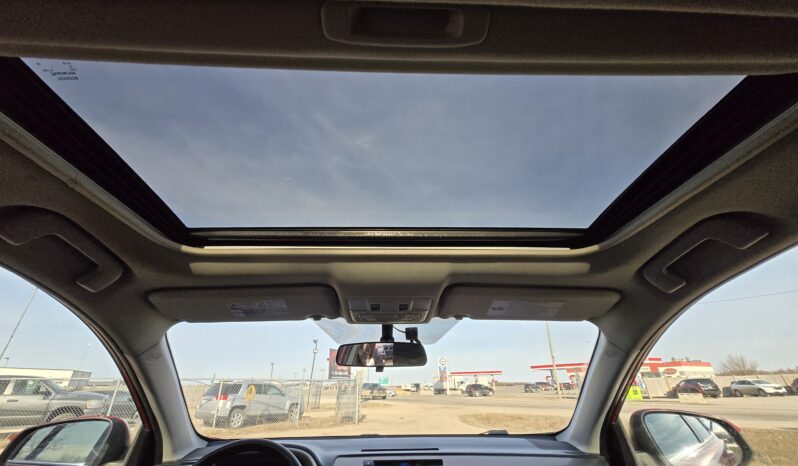 2014 TOYOTA RAV4 XLE full