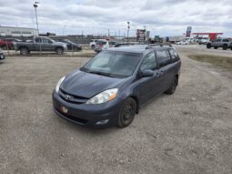 2007 TOYOTA SIENNA LE