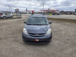 2007 TOYOTA SIENNA LE