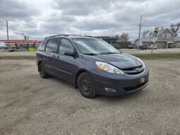 2007 TOYOTA SIENNA LE