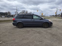 2007 TOYOTA SIENNA LE