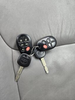 2007 TOYOTA SIENNA LE full